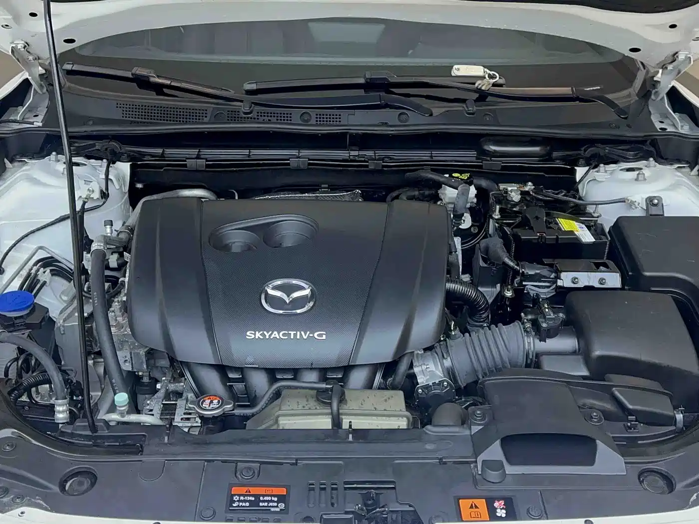 MAZDA CX-4