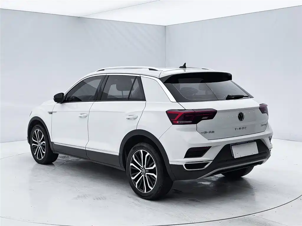 Volkswagen T-ROC 2021 280TSI DSG 2WD Comfort Smart Connect Edition фото 4