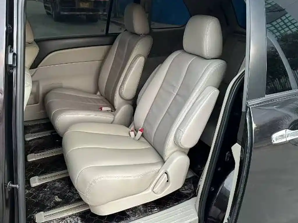 Mazda 8 2014 2013 2.5L Elite