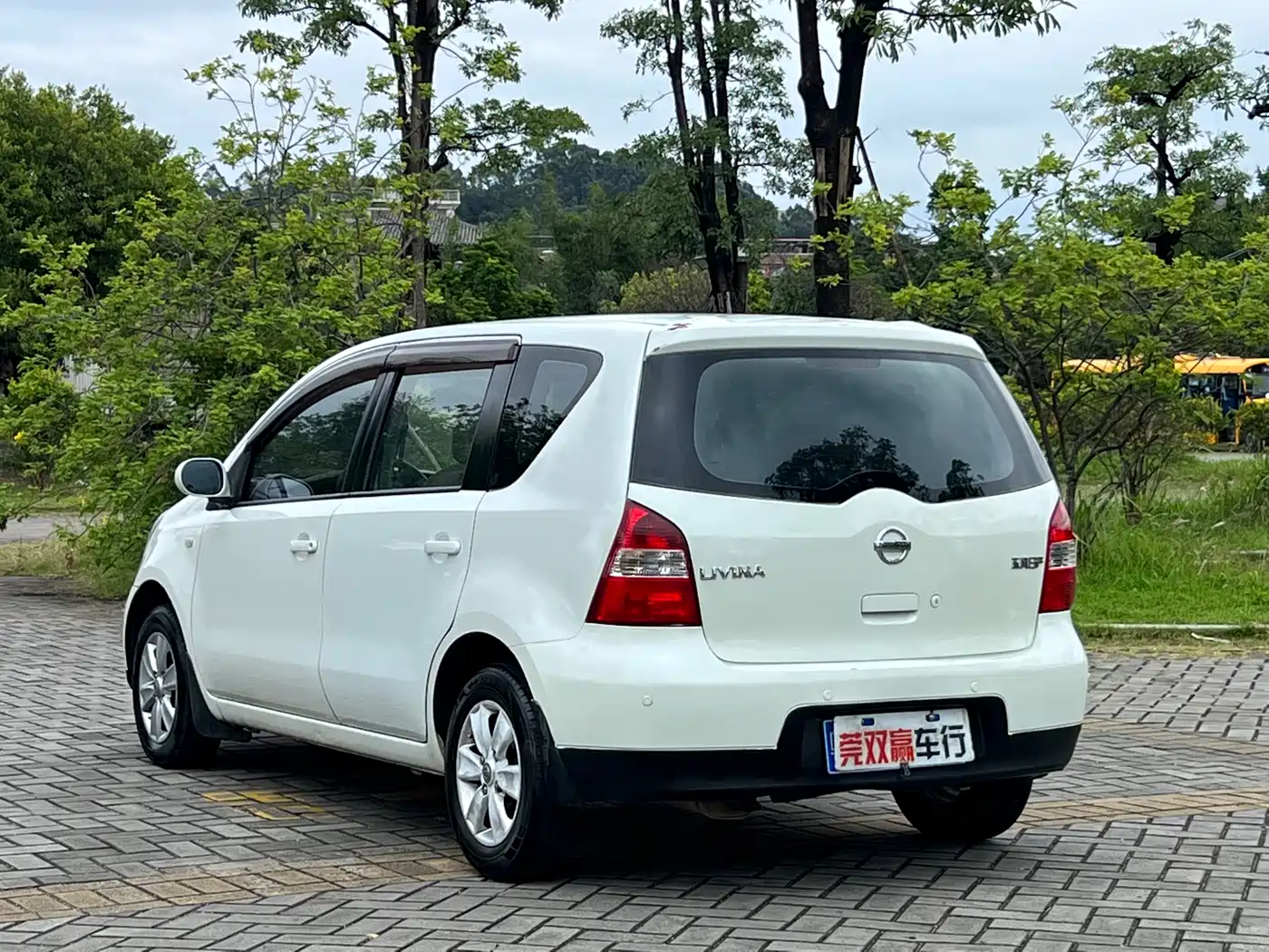 Nissan Livina 2008 2008 1.6L Automatic XuanNeng Type
