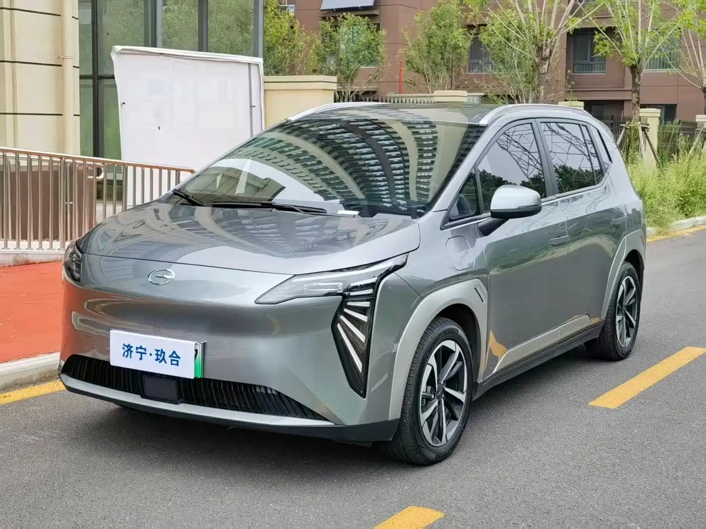 2025 Aion Y