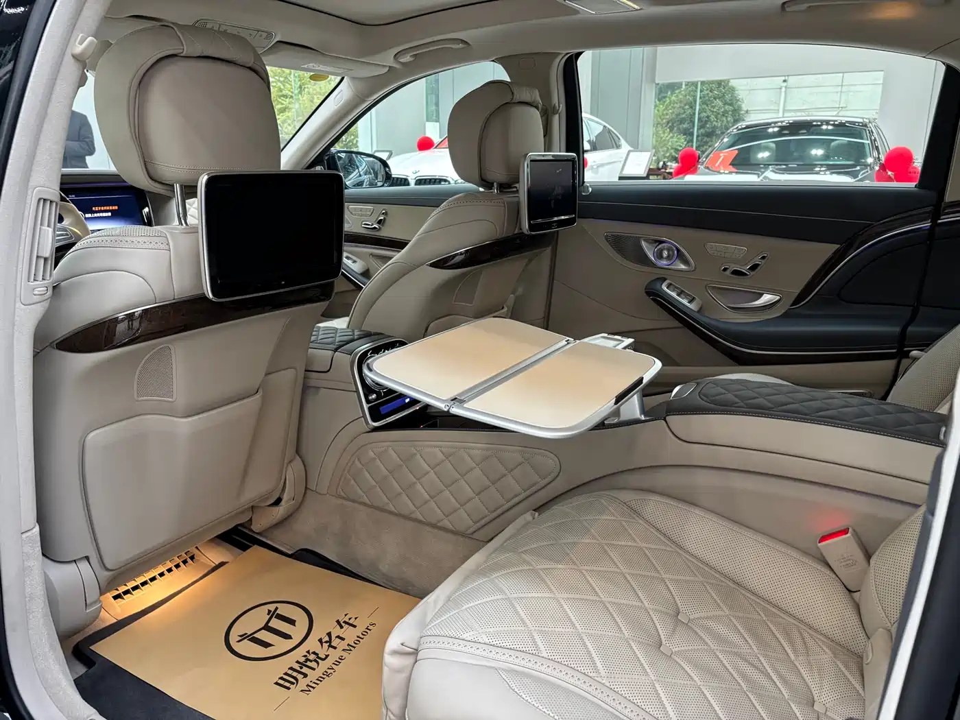 Mercedes-Benz Maybach S-Class 2015 S 600 фото 13