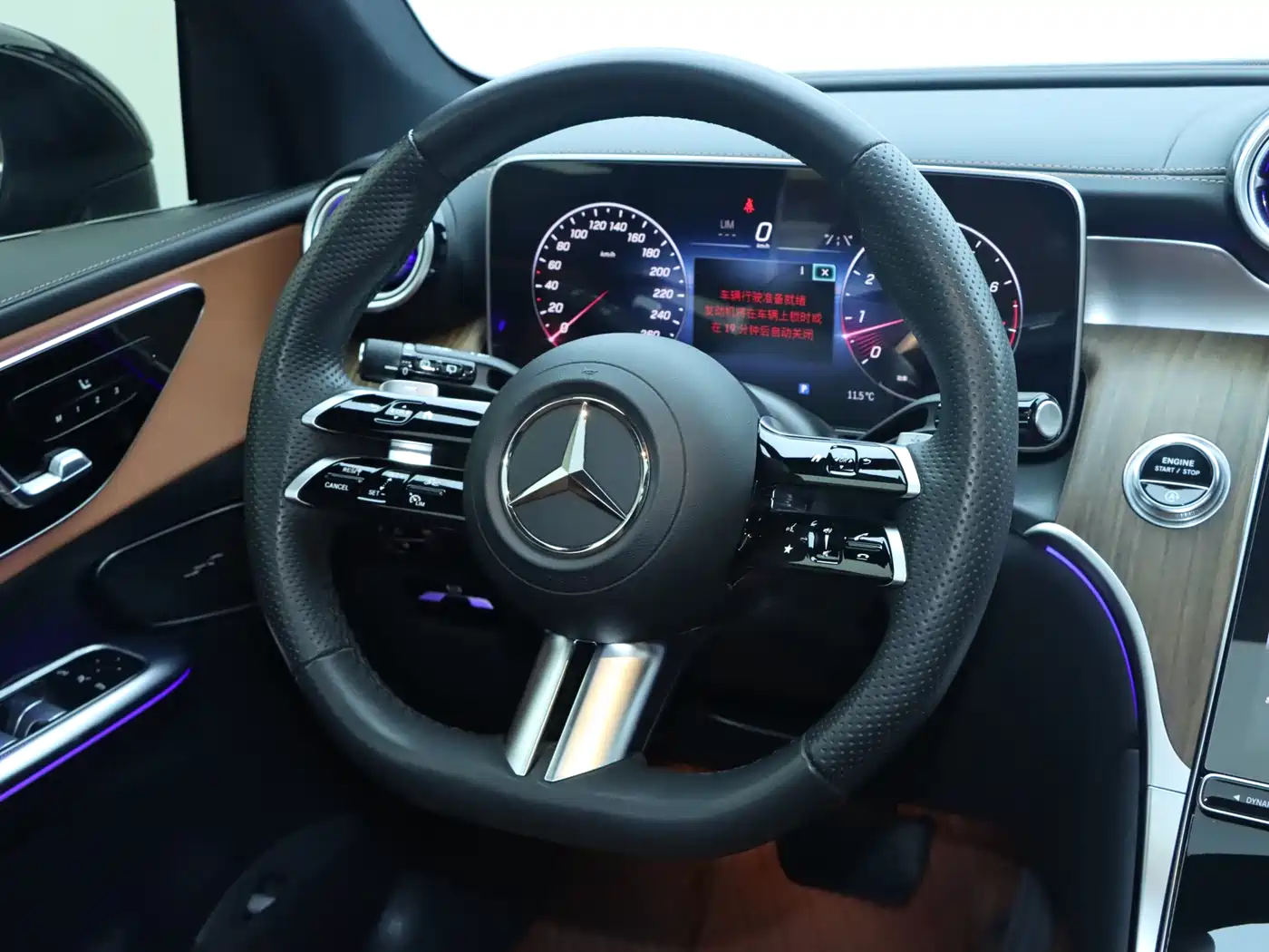 Mercedes-Benz GLC 2024 GLC 300 L 4MATIC Dynamic 5-seater фото 17