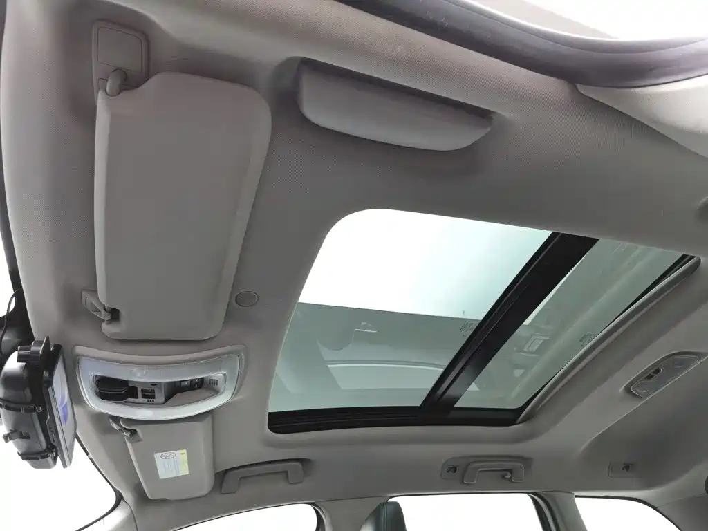 صورة 14 - Volvo XC60