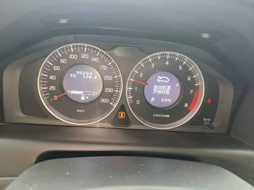 Volvo XC60 (Import) 2014 2013 T6 AWD Comfort Edition