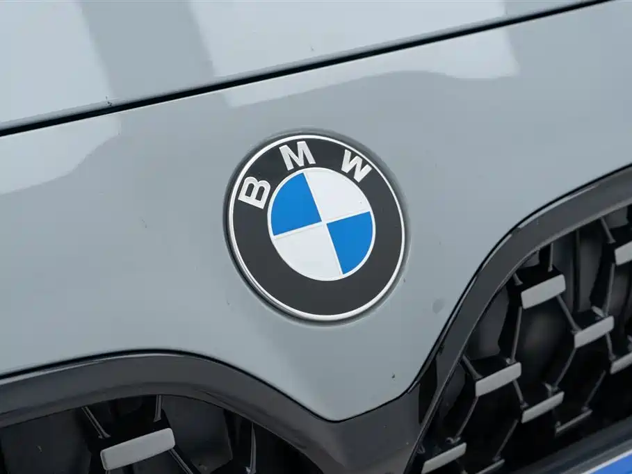 BMW 4 Series 2023 425i M Sport Shadowline Package фото 9