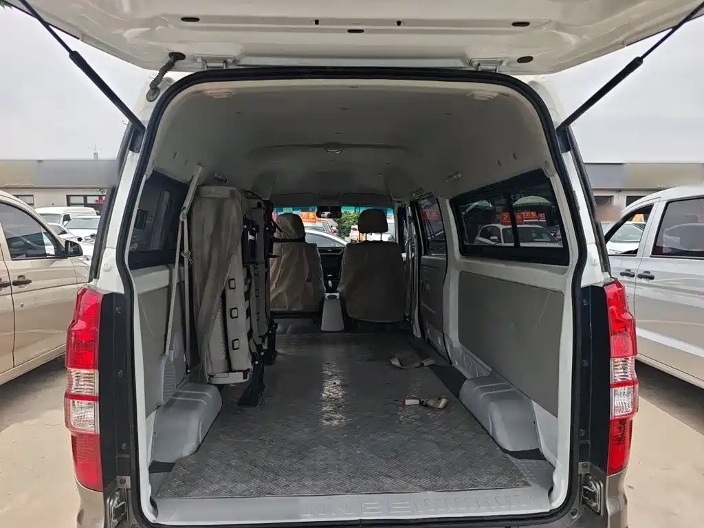 Jinbei New Hiace X30L 2023 2022 1.5L Fortune Bus without AC China VI SWC15M