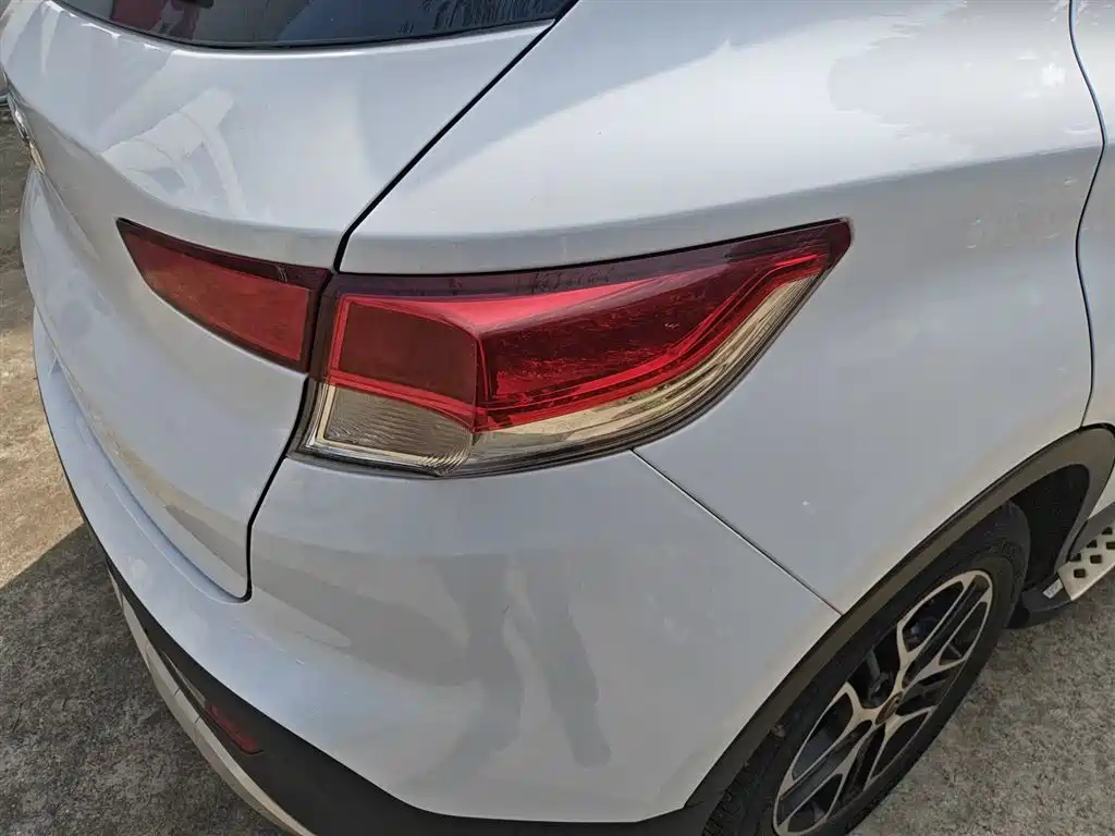 Soueast DX3 2017 2016 1.5T CVT Premium