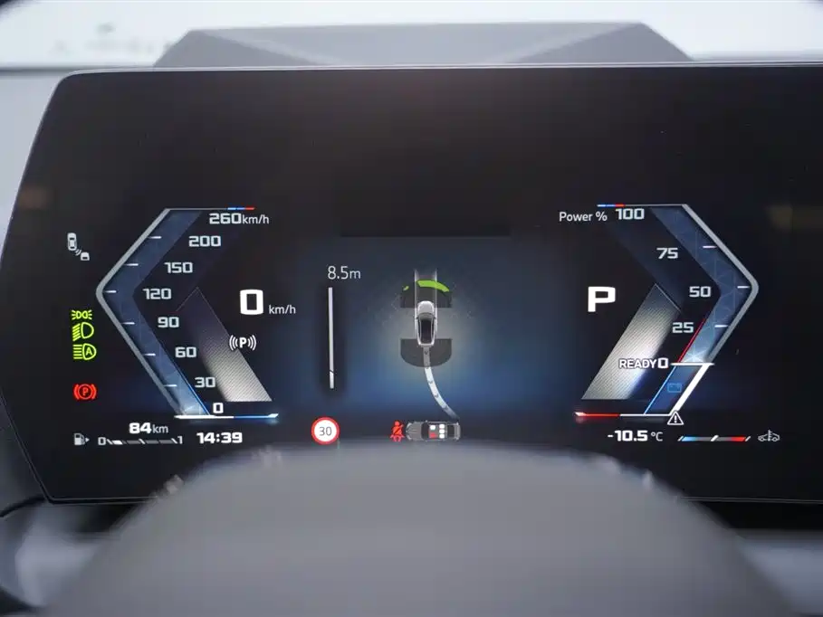 BMW M235L 2025 M235L фото 9