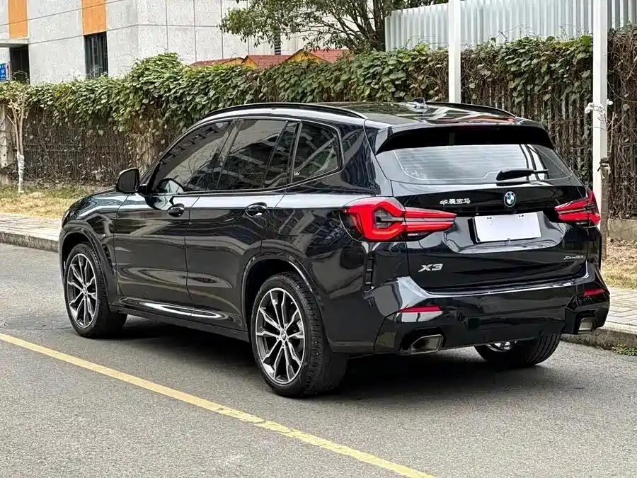 Photo 6 - BMW X3