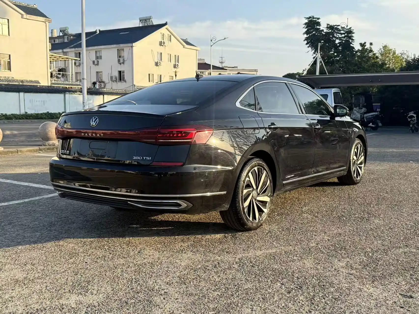 Photo 6 - Volkswagen Passat