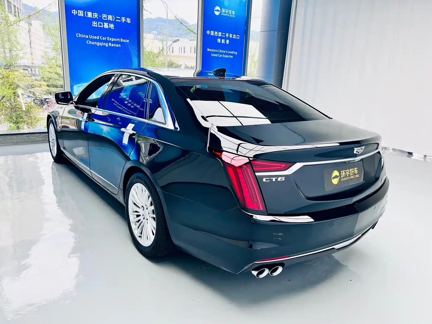 CADILLAC CT6