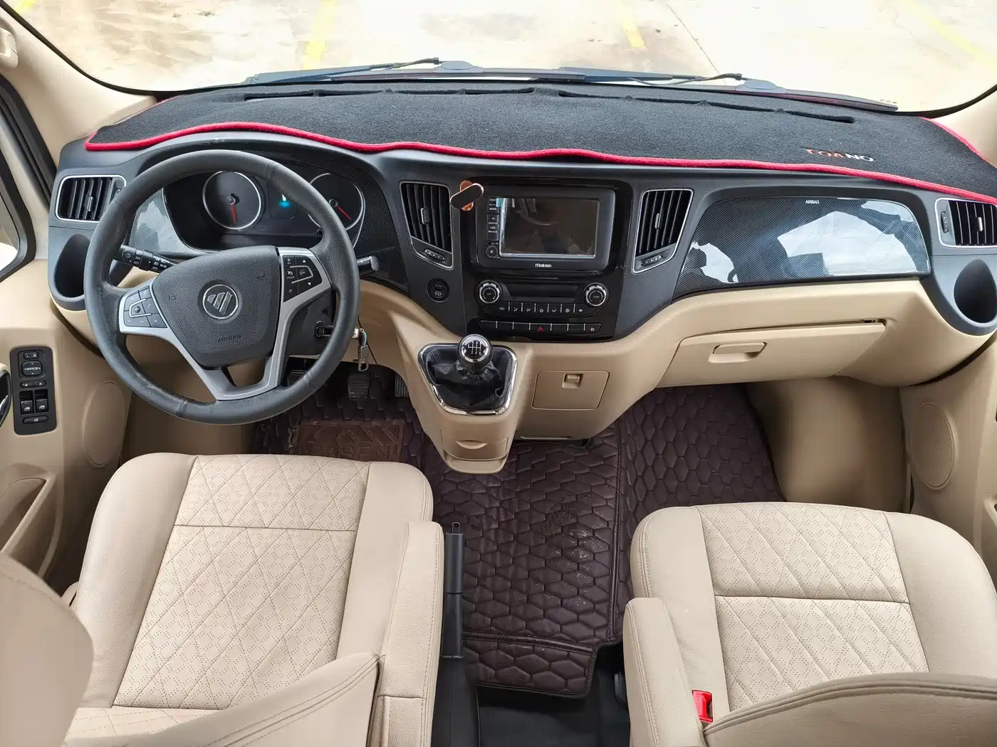 Foton Tuyano 2023 2023 2.0T Passenger Luxury Manual Long Wheelbase Medium Roof Single Rear Tire 9-Seater