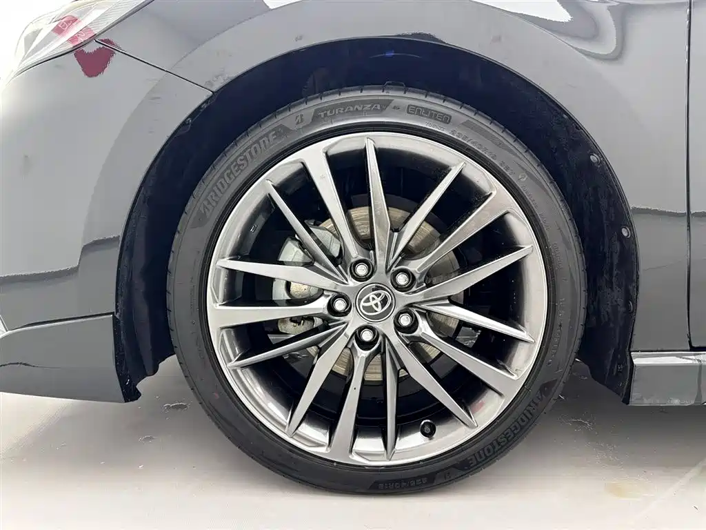 Toyota Camry 2024 Model Dual Hybrid 2.0HXS Sport Plus Edition фото 30