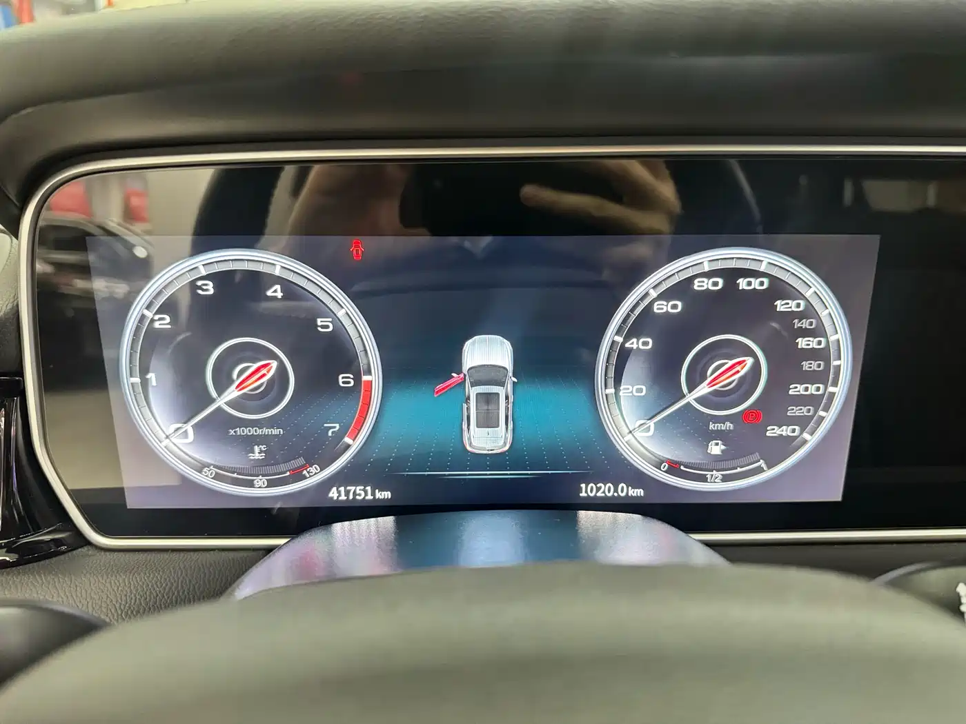 Hongqi HS5 2022 Facelift 2.0T Smart Flag Enjoyment Edition фото 5