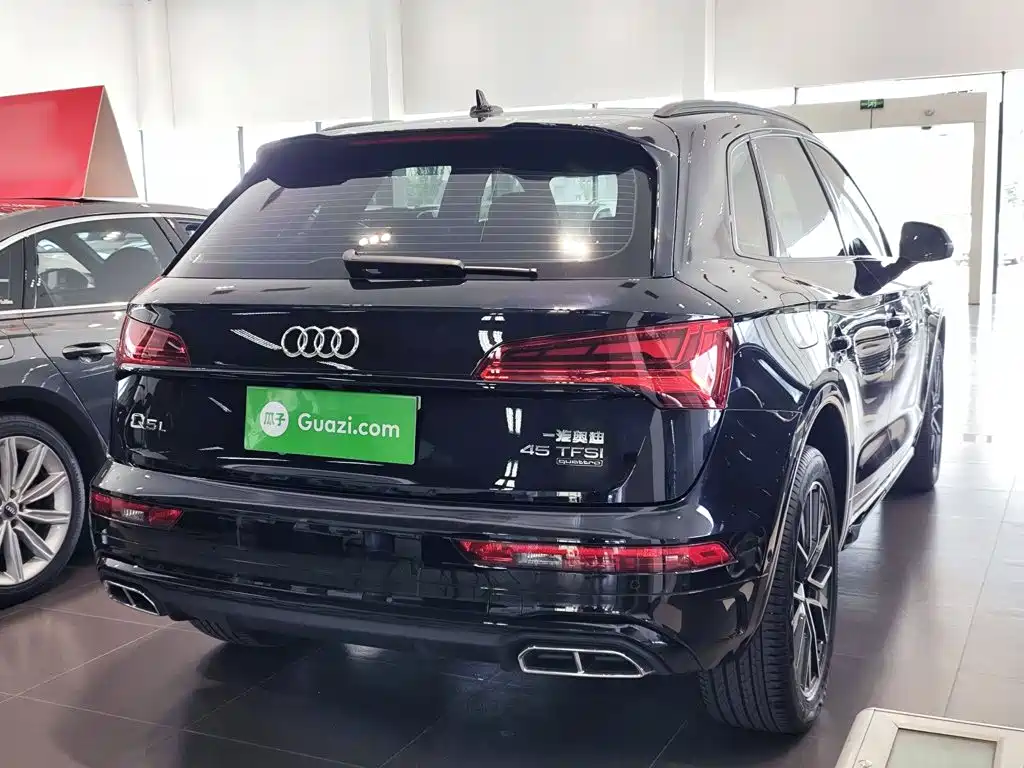 Audi Q5L 2026 2025 45th Anniversary Edition 45 TFSI Luxury Sport