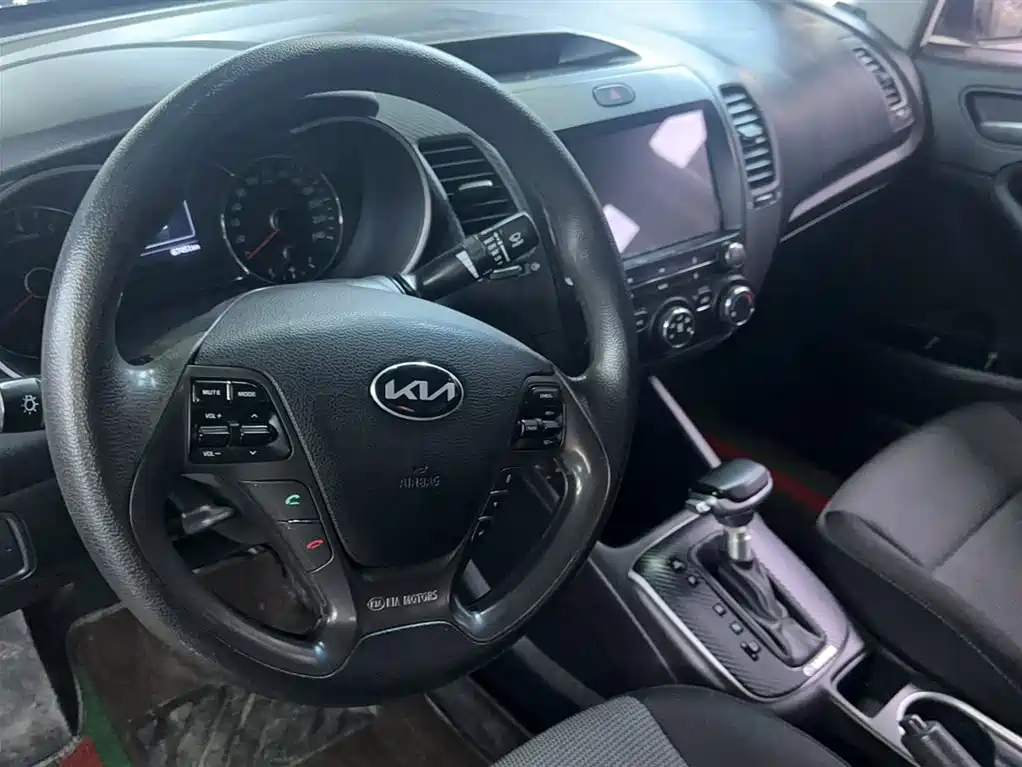Kia K3 2017 1.6L Automatic 15th Anniversary Special GLS фото 11