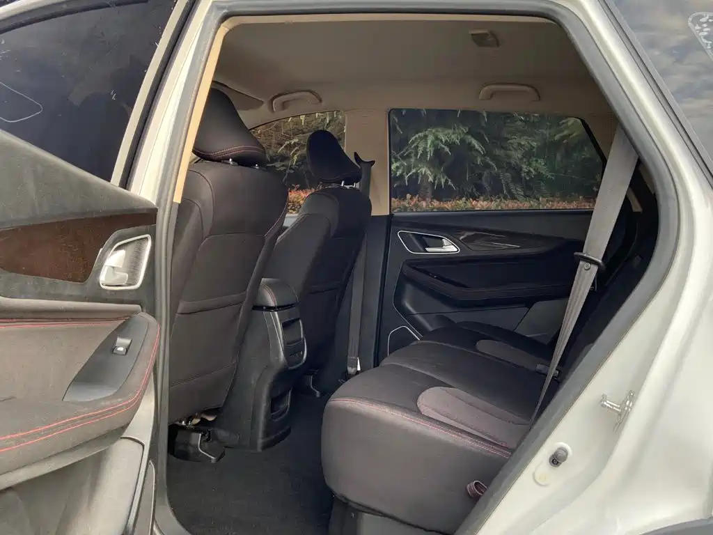 Baojun 560 2017 2016 1.8L Manual Value