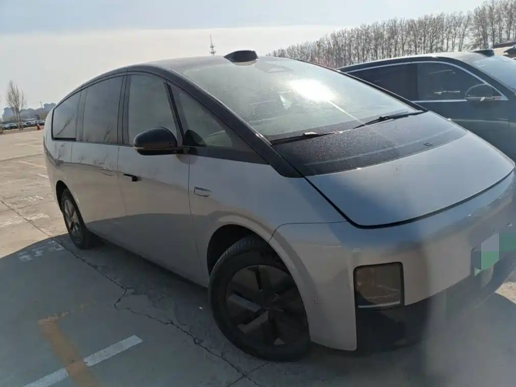Li Auto MEGA 2024 2024 Ultra