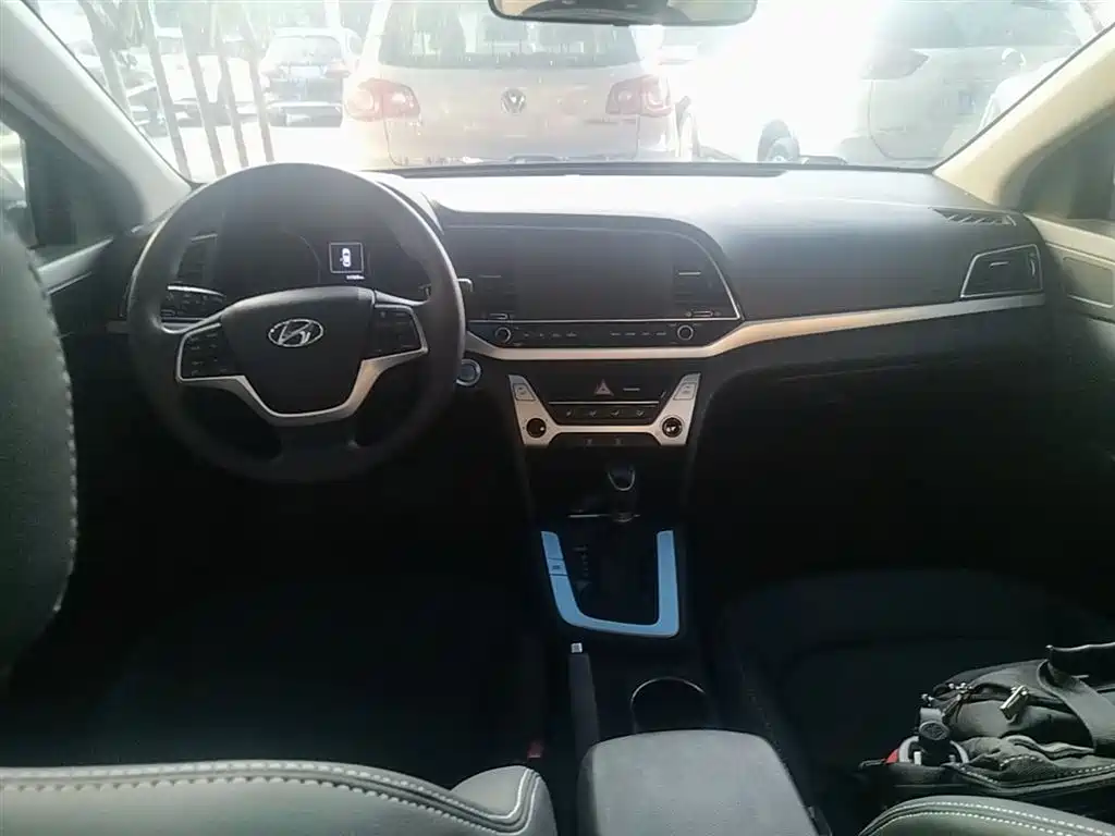 HYUNDAI LEAD