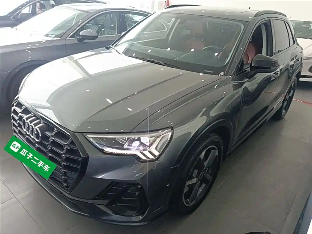 Audi Q3 2021 35 TFSI Lifestyle Edition