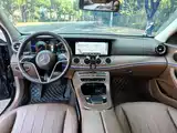 Photo 6 - Mercedes-Benz E-Class