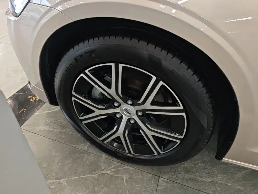 Volvo S60 2026 2026 B4 Smart Luxury Edition