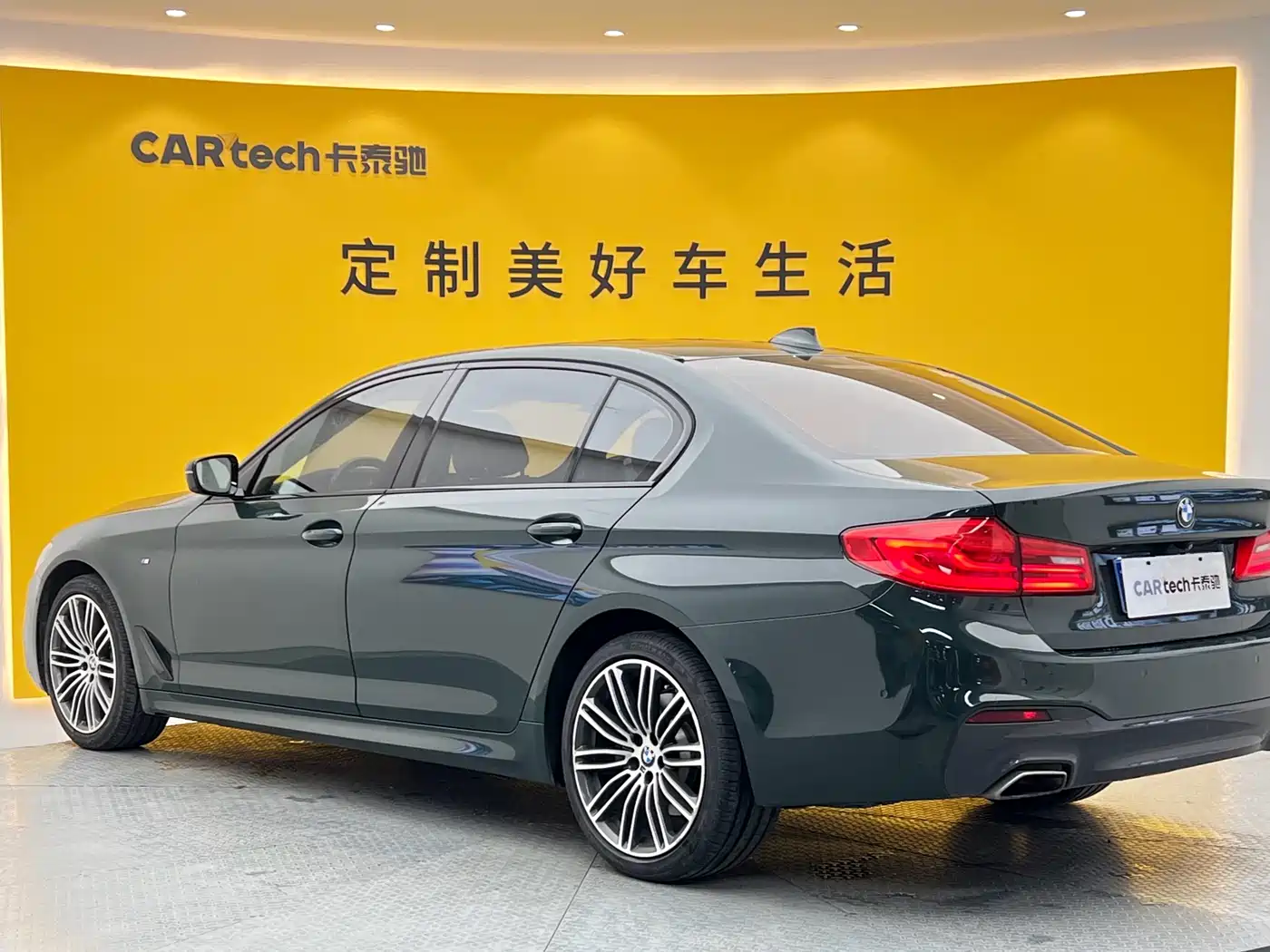 BMW 5 Series 2018 Facelift 530Li Leading M Sport Package фото 30