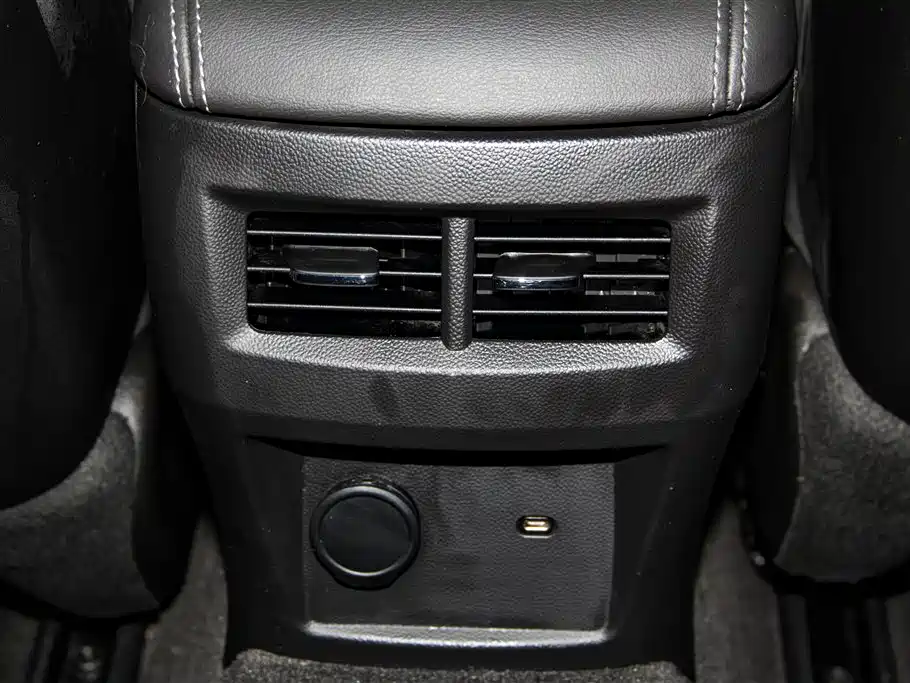 Cadillac CT5 2024 2023 28T Luxury Style (Standard Edition)
