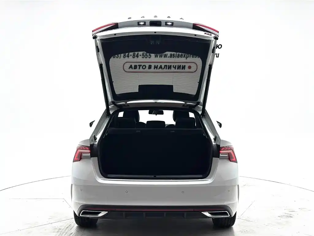 Škoda Octavia 2024 2023 PRO TSI280 Premium Edition
