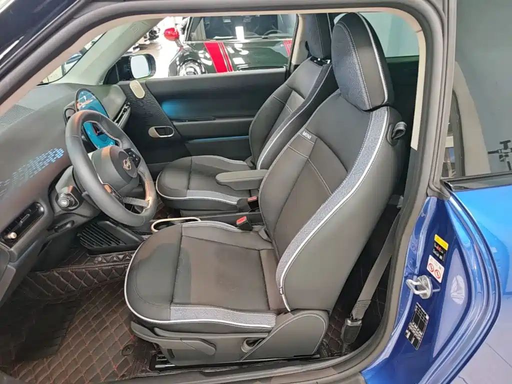 MINI Electric MINI COOPER 2024 2024 456km COOPER E Classic