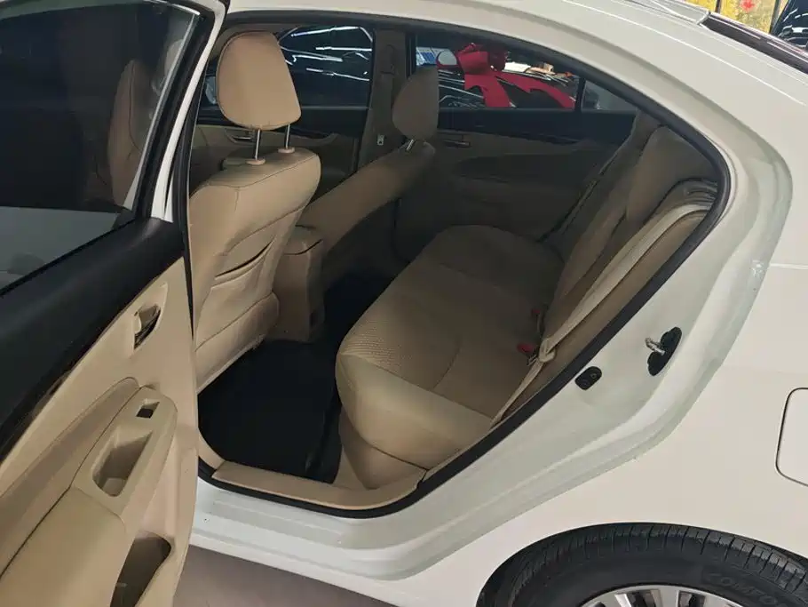 Suzuki Alivio 2015 2015 1.6L Manual Comfort