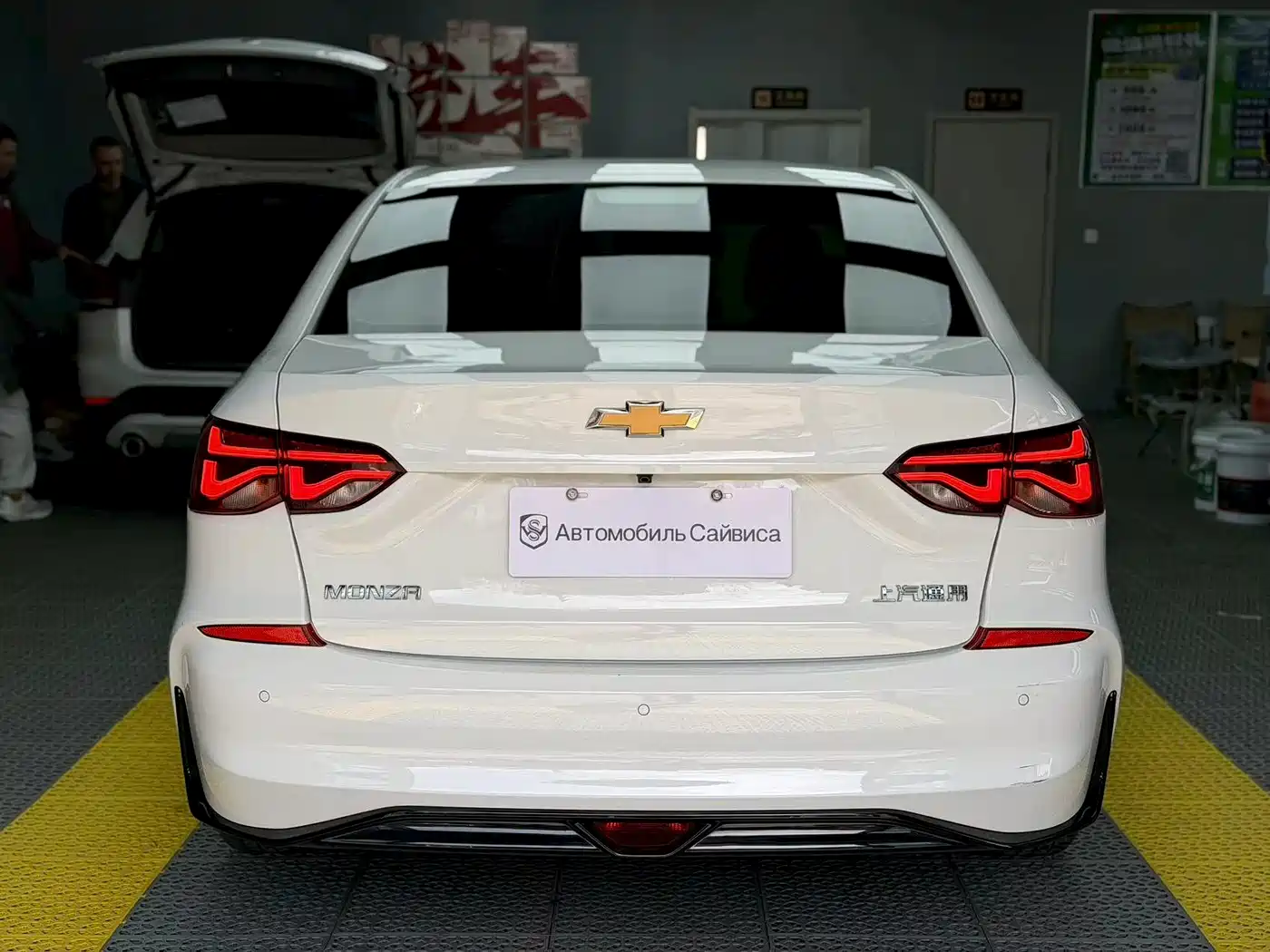 CHEVROLET CRUZE
