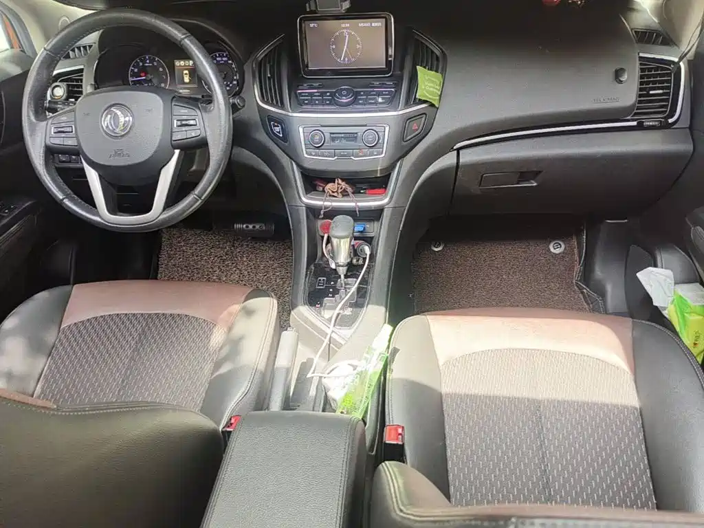 Dongfeng Aeolus Dongfeng Fengshen AX5 2017 2017 1.4T Automatic Fun Edition