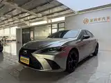 Фото 1 - Lexus ES