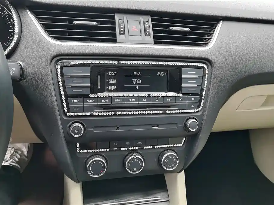Škoda Octavia 2015 1.6L Automatic逸俊版 фото 13