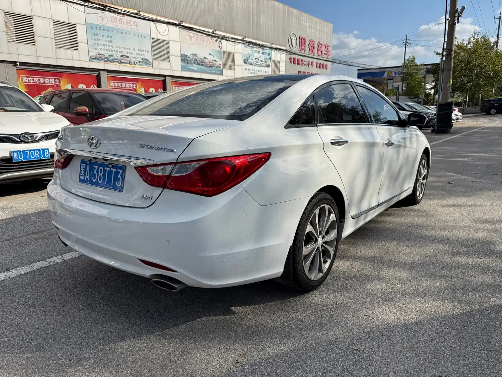 صورة 4 - Hyundai Sonata