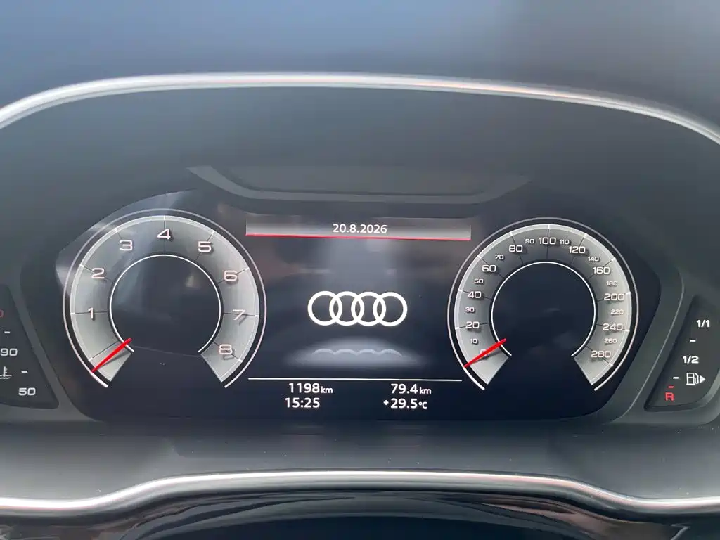 Audi Q3 2025 2025 quattro 45th Anniversary Edition 35TFSI Fashion Dynamic