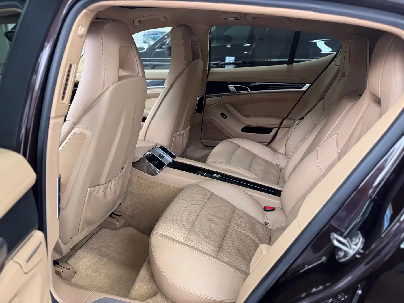 Porsche Panamera 2010 Panamera 3.6L фото 10