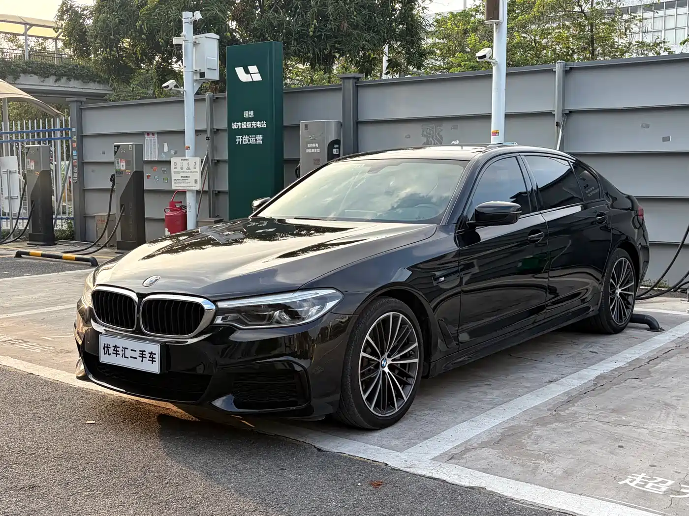 BMW 5 Series 2019 530Li Premium M Sport Package