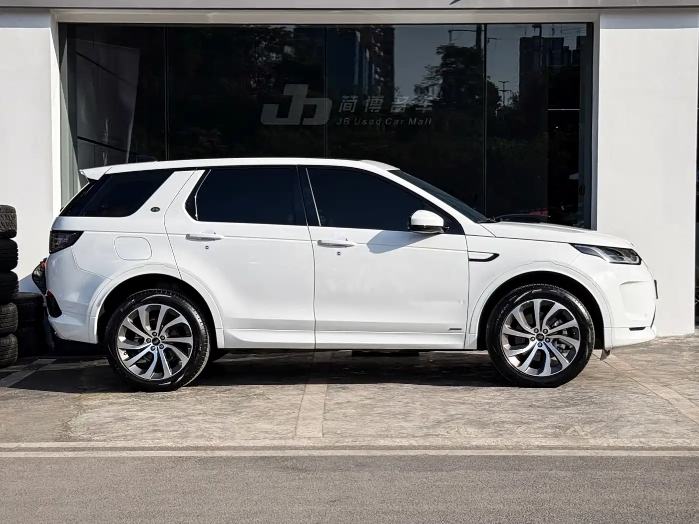 LAND ROVER DISCOVER SPORTS