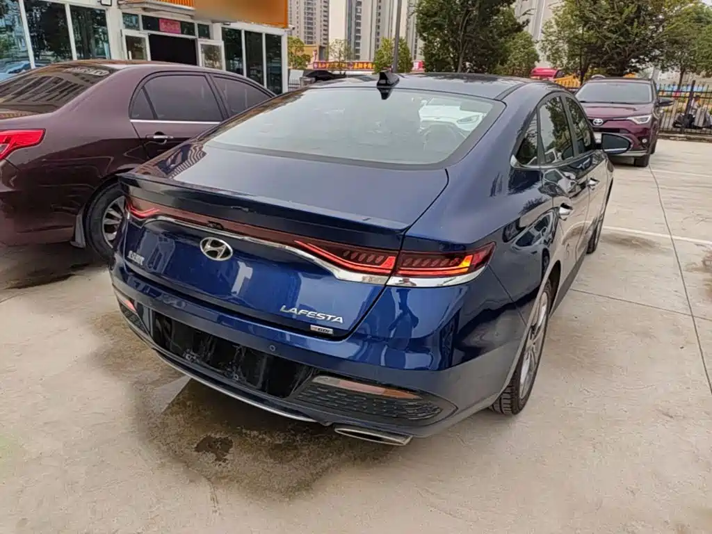 صورة 7 - Hyundai Lafesta