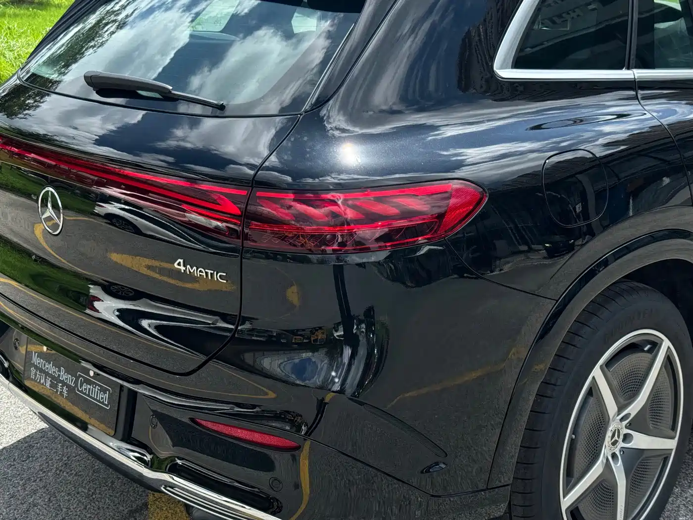 Mercedes-Benz EQS SUV 2026 2025 Model 500 4MATIC
