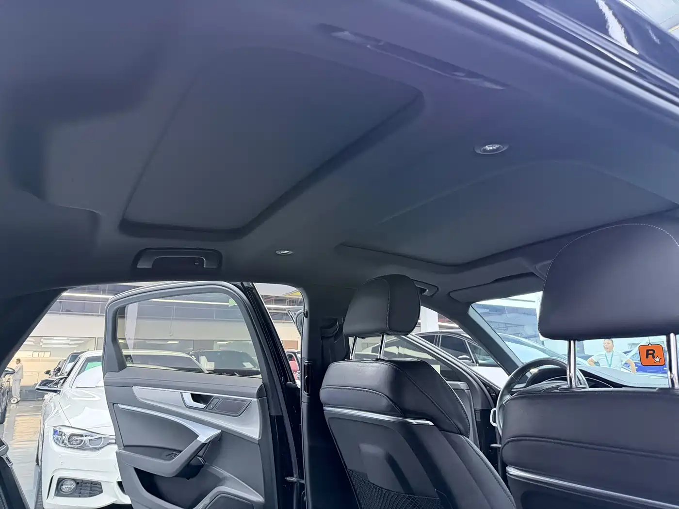 Audi A6L 2021 45 TFSI Exclusive Sport фото 10