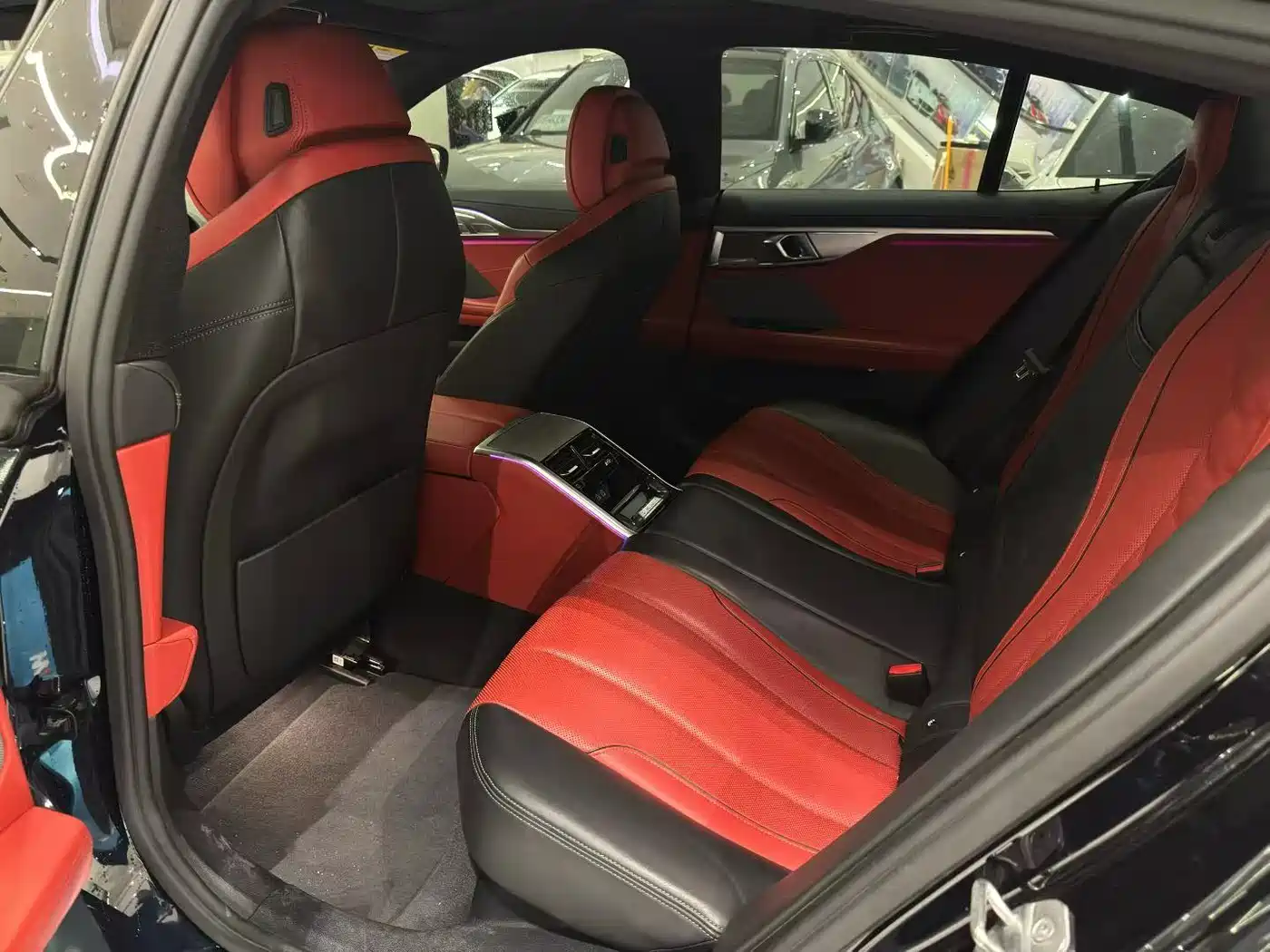 BMW 8 Series 2021 840i 4-door Coupe M Sport Package фото 5