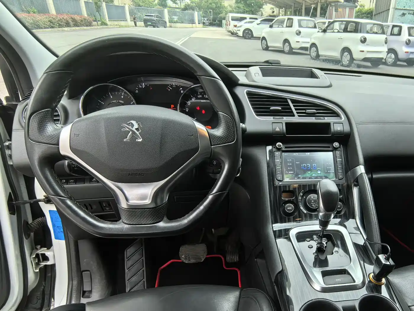 Peugeot 3008 2015 2.0L Automatic Trend Edition фото 12