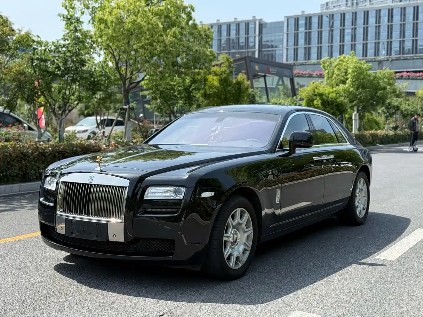 Rolls-Royce Ghost 2011 2010 Model 6.6T Standard