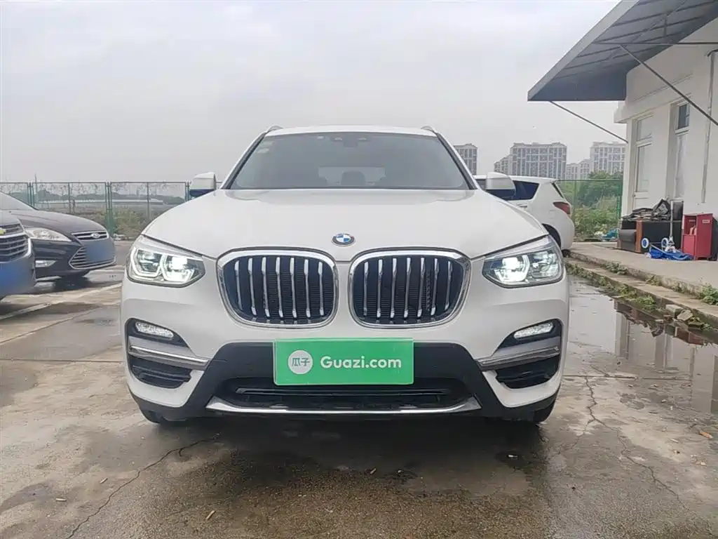 BMW X3 2018 xDrive25i Luxury Package China VI фото 3