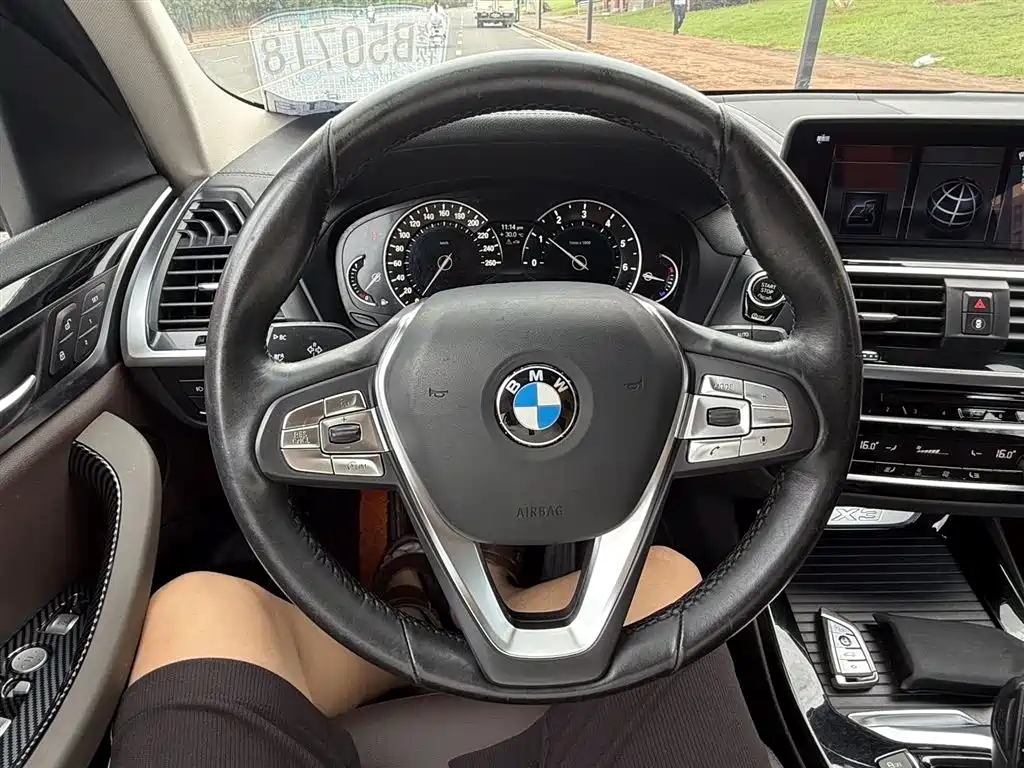 Photo 11 - BMW X3