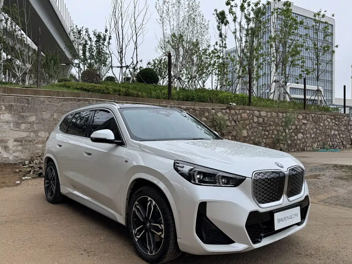 BMW iX1 2023 xDrive30L M Sport Package фото 7